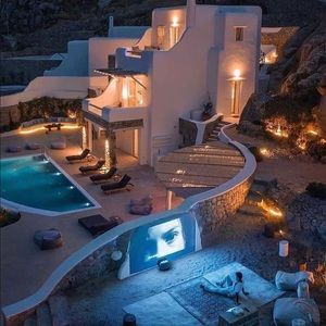 Meet your Posher, Madelyn